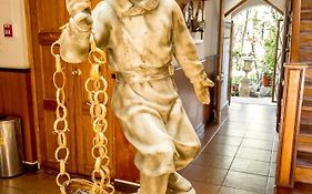 Hotel Museo Casona Ugarte Leon